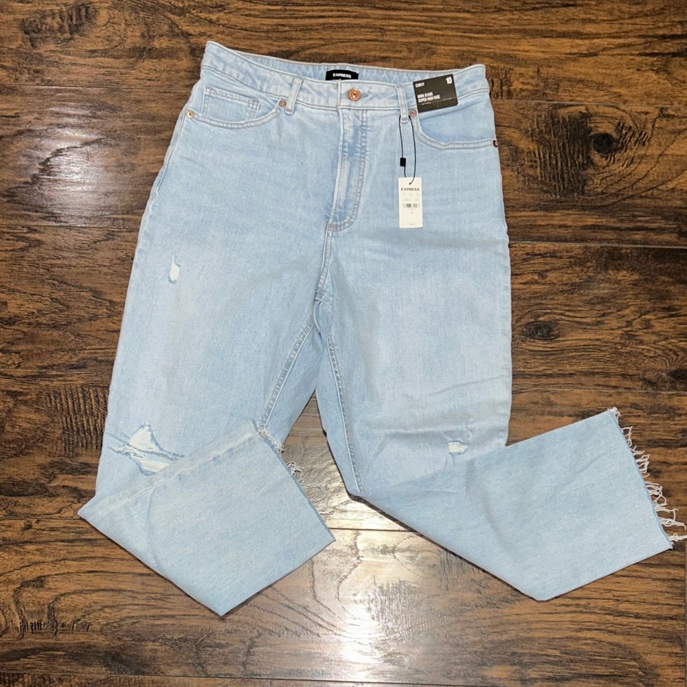 Express Women's Jeans - Picture 3 of 10